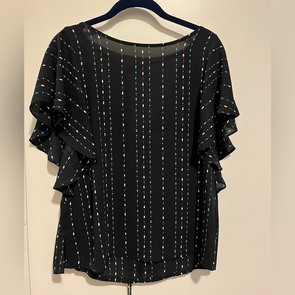 LOFT blouse medium petite